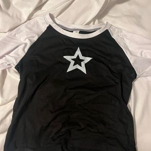 EMMIOL star tshirt